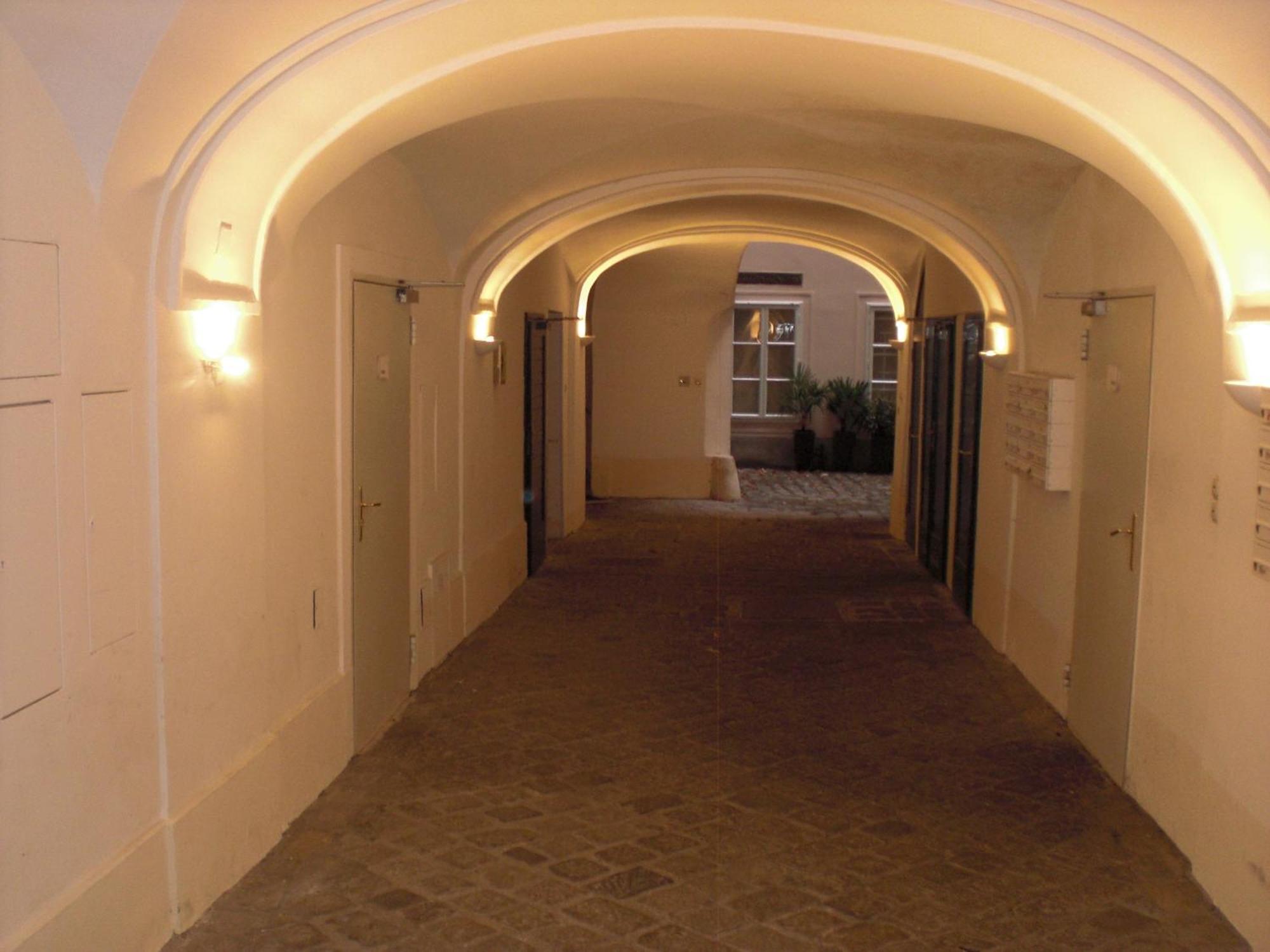 Living Vienna City Center Εξωτερικό φωτογραφία
